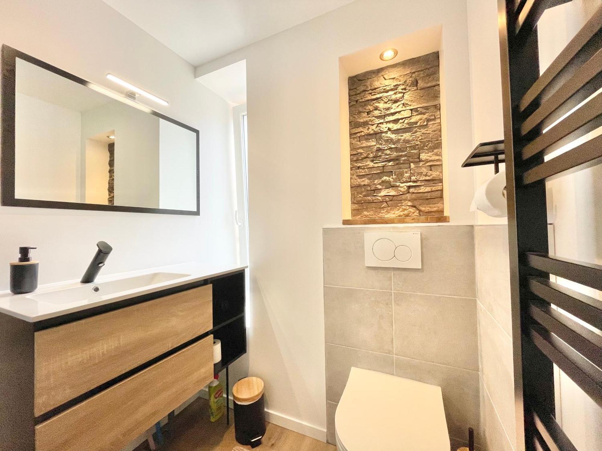 Le Calloch 2D - Studio 4 Etoiles - Quartier Gare - Wifi - Netflix Quimper Eksteriør bilde