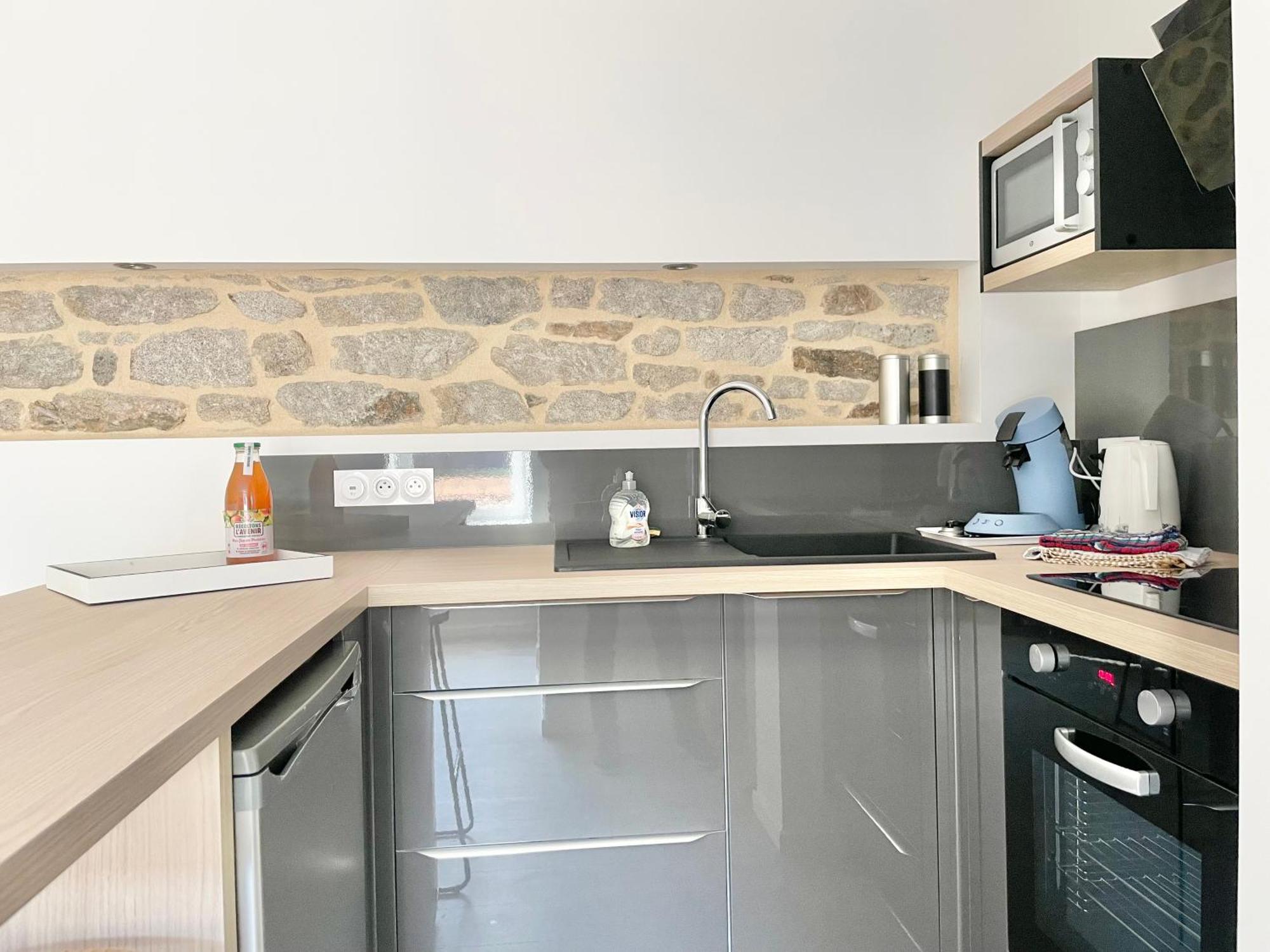 Le Calloch 2D - Studio 4 Etoiles - Quartier Gare - Wifi - Netflix Quimper Eksteriør bilde