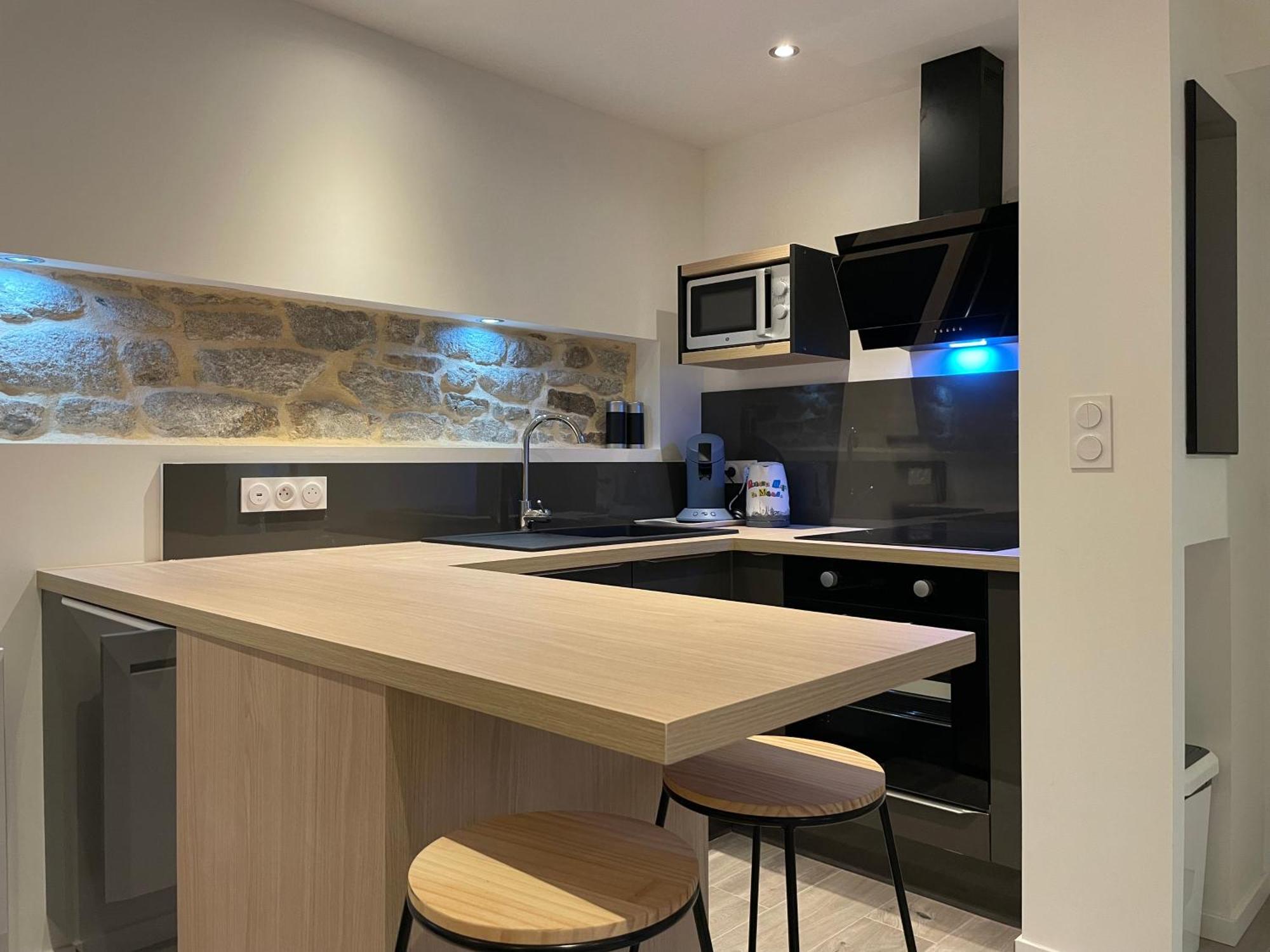 Le Calloch 2D - Studio 4 Etoiles - Quartier Gare - Wifi - Netflix Quimper Eksteriør bilde