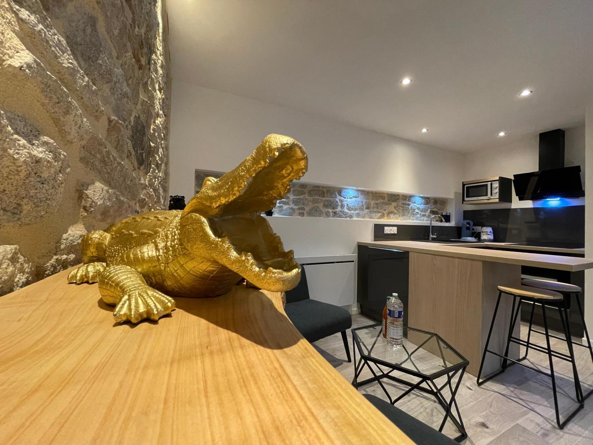 Le Calloch 2D - Studio 4 Etoiles - Quartier Gare - Wifi - Netflix Quimper Eksteriør bilde
